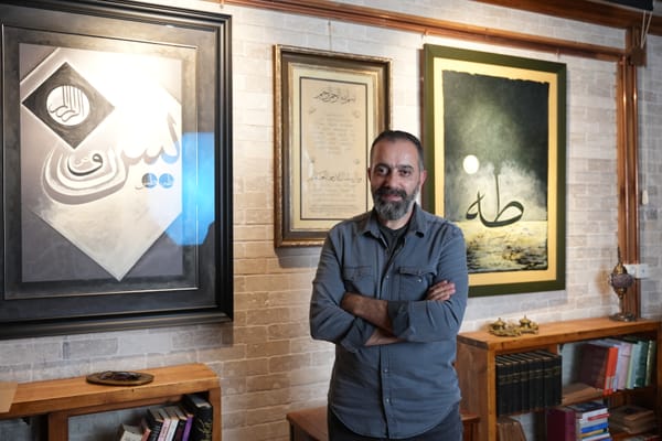 Mustafa Cemil Efe: The Visionary Calligrapher Bridging Tradition and Modernity